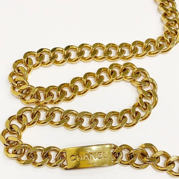 CHANEL 24k Flash Gold Plated Logo ID Necklace Curb Chain Unisex - Picture 11 of 12